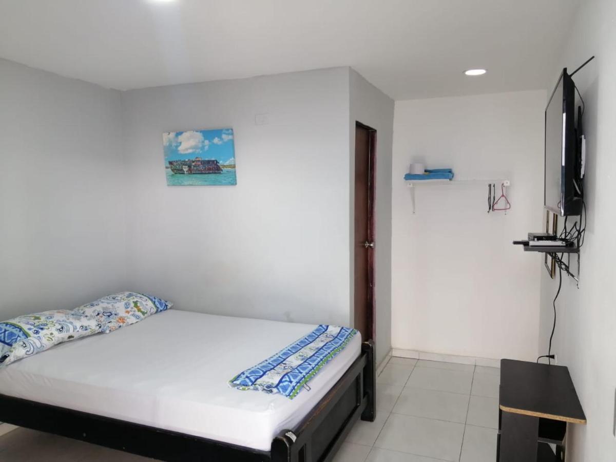 Islander Blue House San Andrés Exterior photo